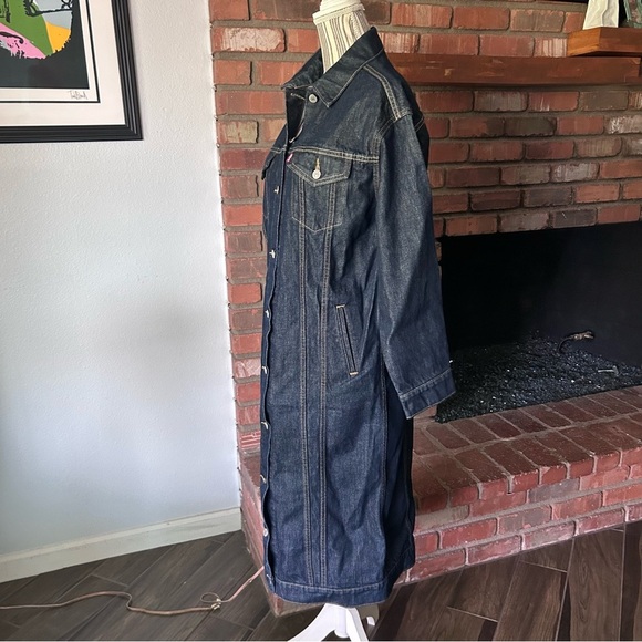 Levis Extra Long Denim Trucker Jacket Dark Wash Sz S - Picture 6 of 12